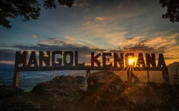 sunset gardu pandang mangol kencana